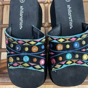 Xhiliration black slide platform sandals